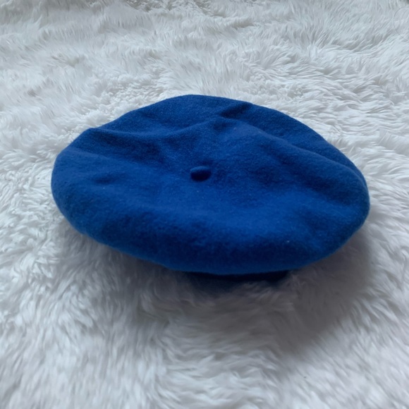 Blue beret - Picture 3 of 3